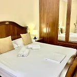 Iljazi\'S Apartaments