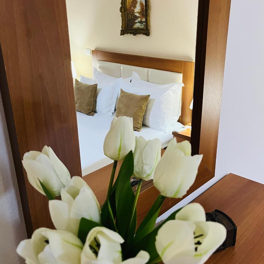 Apartament Iljazi's *
