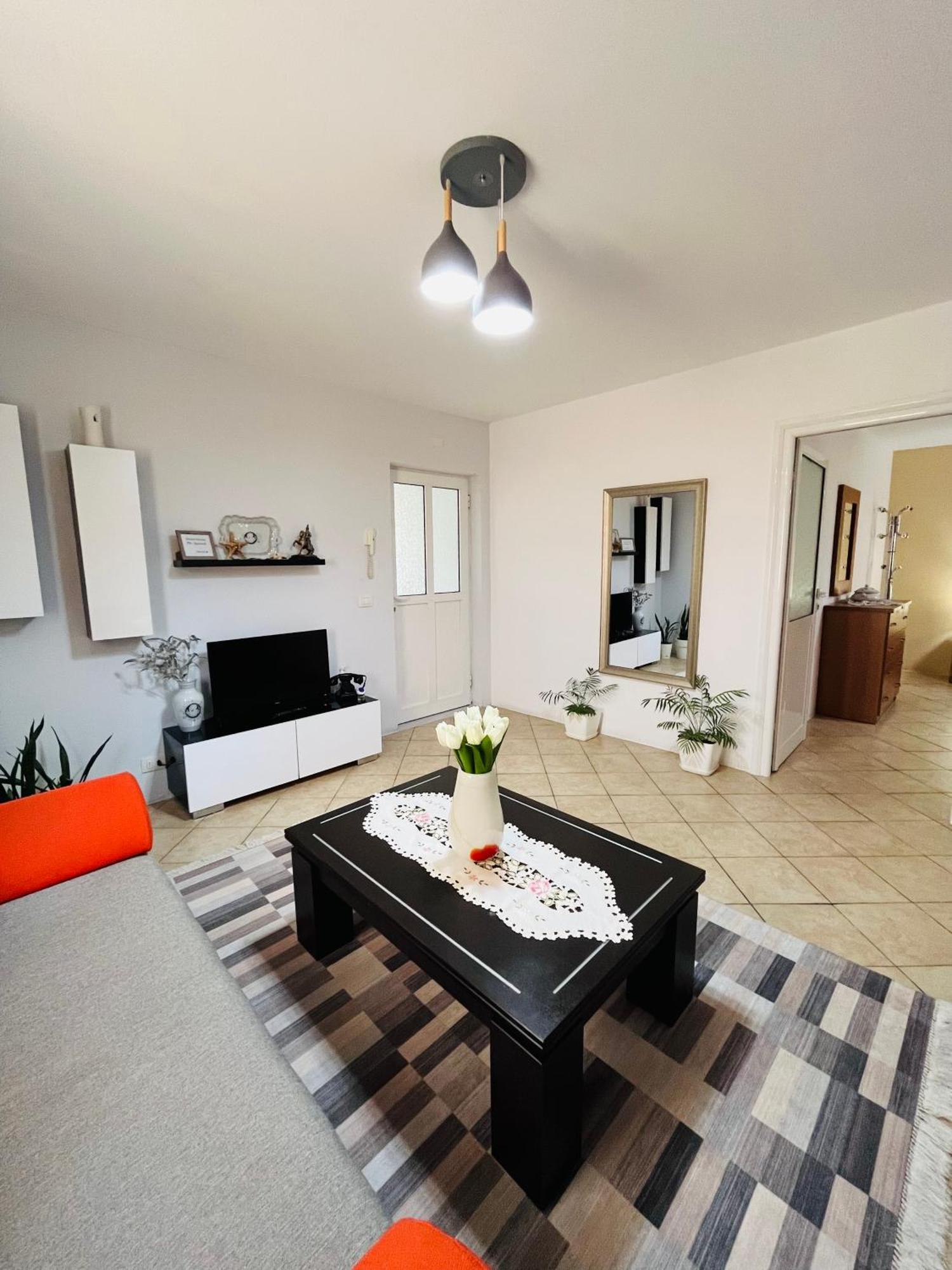 Apartament Iljazi's *