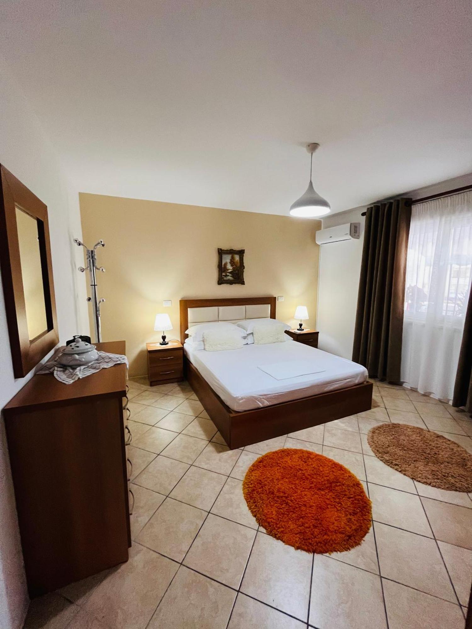 Apartament Iljazi's *