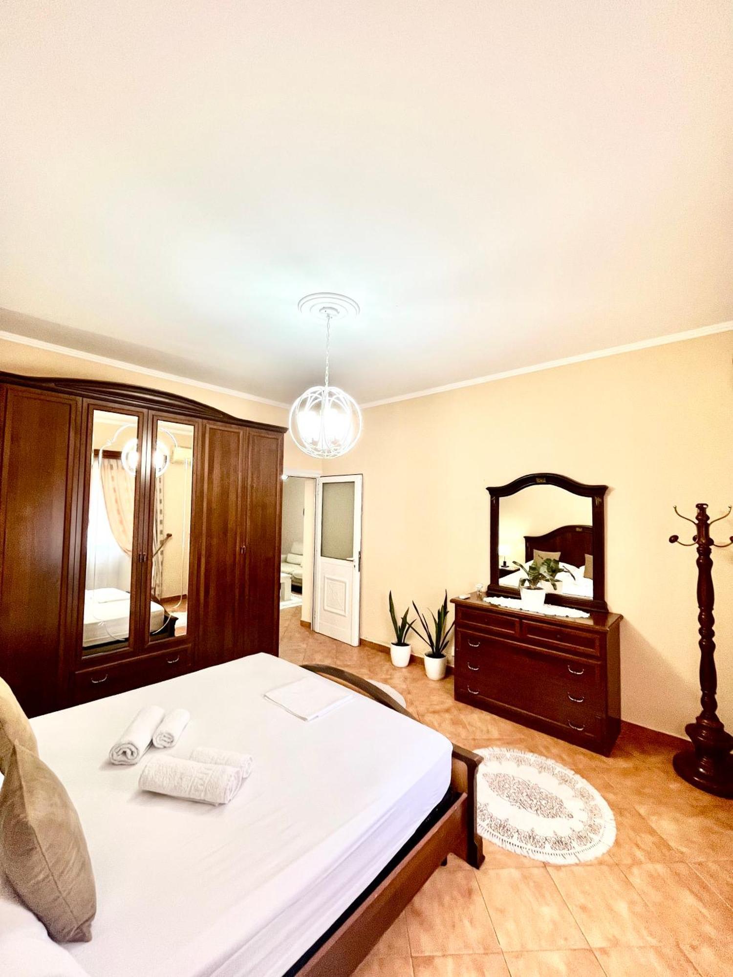 Apartament Iljazi's