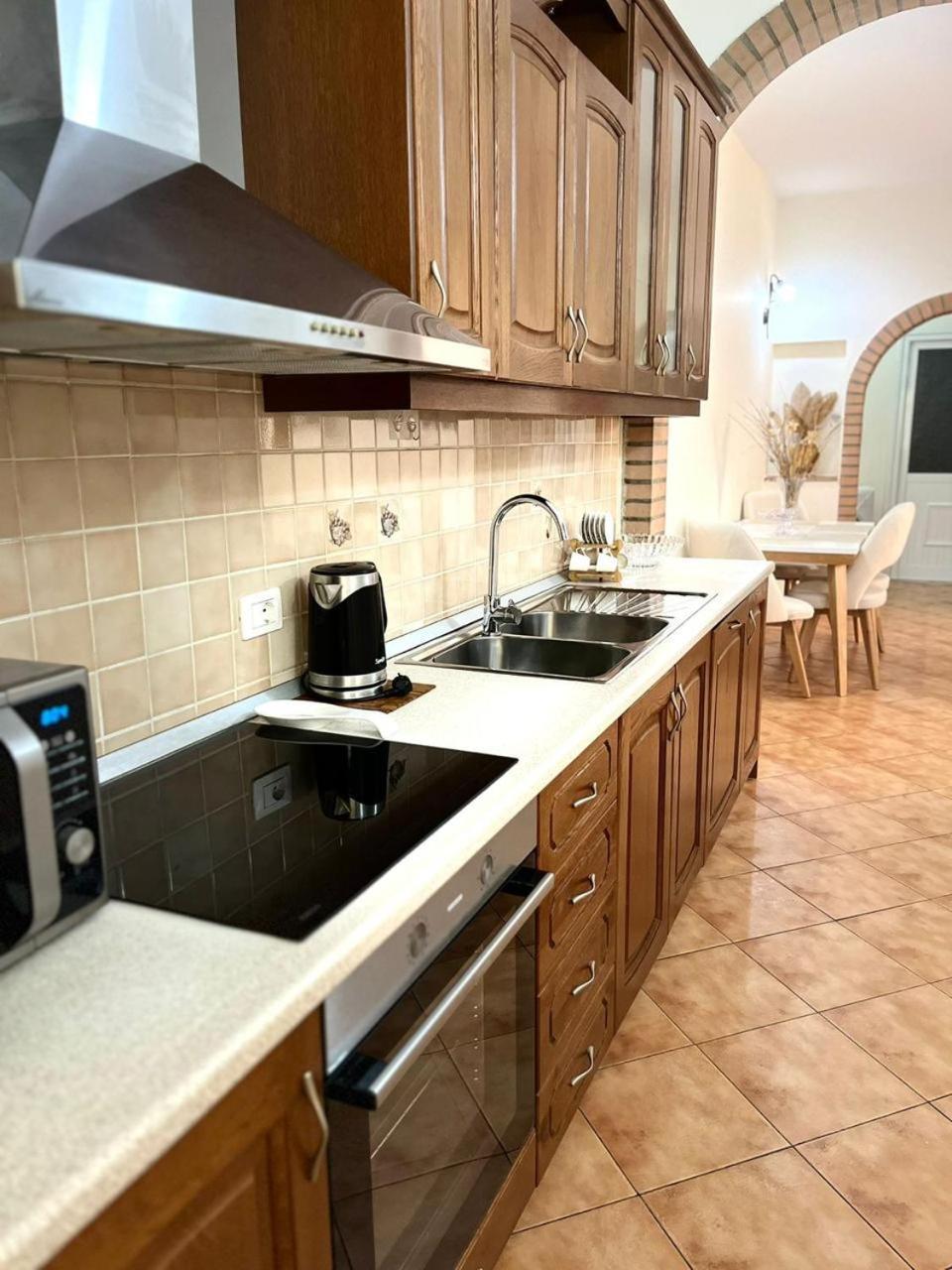 Apartament Iljazi's Wlora